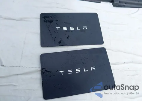 2021 Tesla Model Y Long Range Dual Motor All-Wheel Drive из США, поврежденный, VIN 5YJYGDEE8MF270076